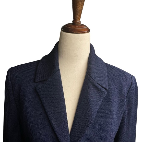 ST. JOHN Sappire Pearl Blazer and Pant Set - Picture 5 of 16